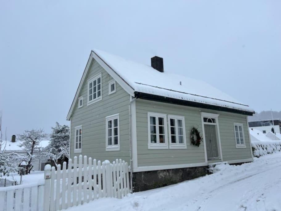 Elins Gjestehus Egersund Exterior foto